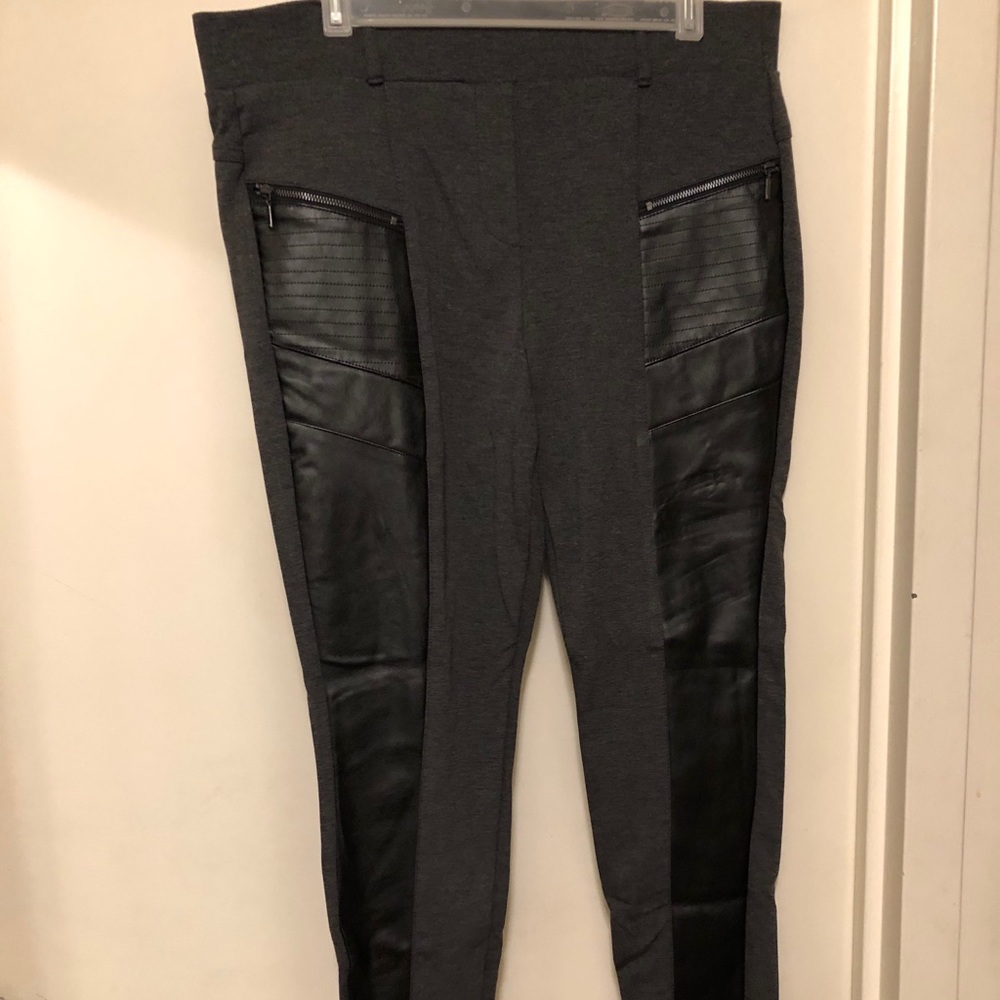 Worthington Dark Grey Jeggings w/ Leather Patches